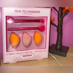 Real Techniques Starlite Nights Brush + Sponge Set - Pink and Orange